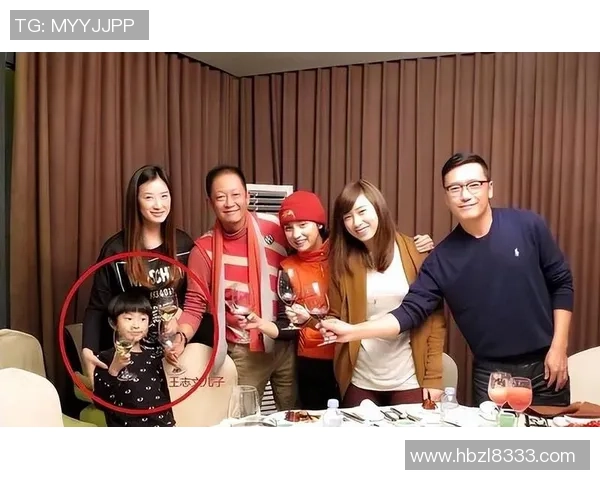 足球明星感动落泪与成龙相遇瞬间揭示人生真谛与梦想追求 足球明星感动落泪与成龙相遇瞬间揭示人生真谛与梦想追求