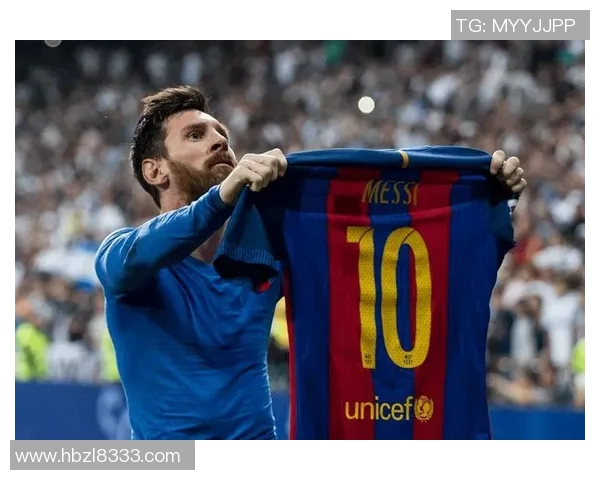 足球明星的脚指甲背后的故事与秘密揭示运动员的独特生活方式与健康管理 足球明星的脚指甲背后的故事与秘密揭示运动员的独特生活方式与健康管理